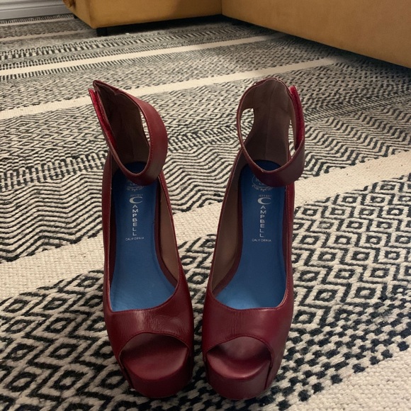 Jeffrey Campbell Ankle Strap Platforms - 9 oxblood red - Picture 4 of 4